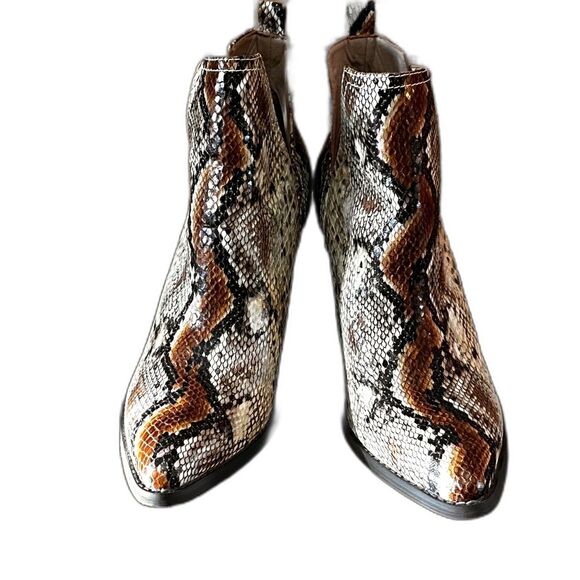 Very Volatile LA Faux python  Booties 8.5 - Picture 3 of 16